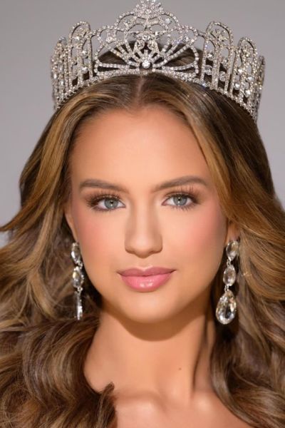 Maggie Wadginski Miss NE Teen USA Crown headshot